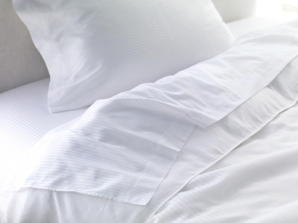Hotel Sheraton Airport 3*